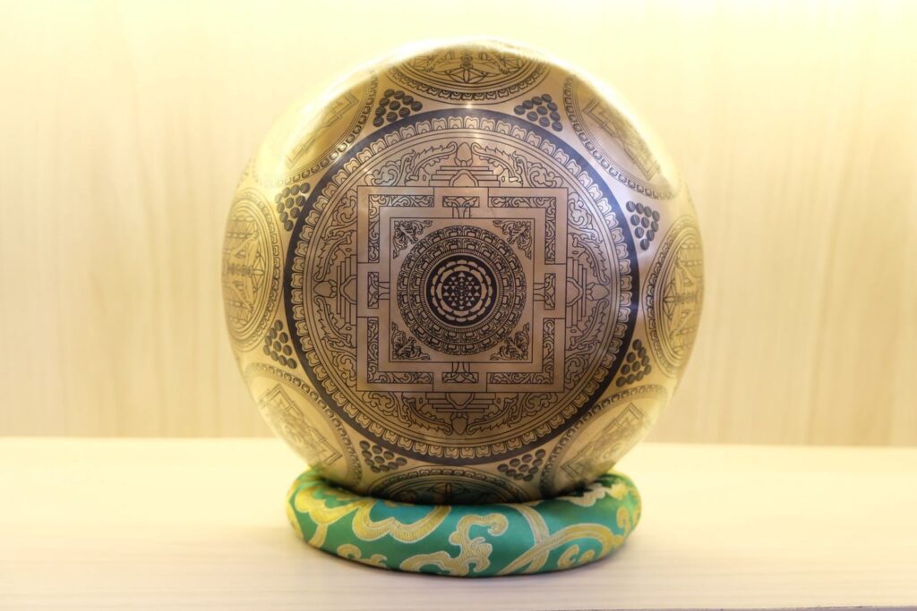 buddha-footprint-bowl-bottom